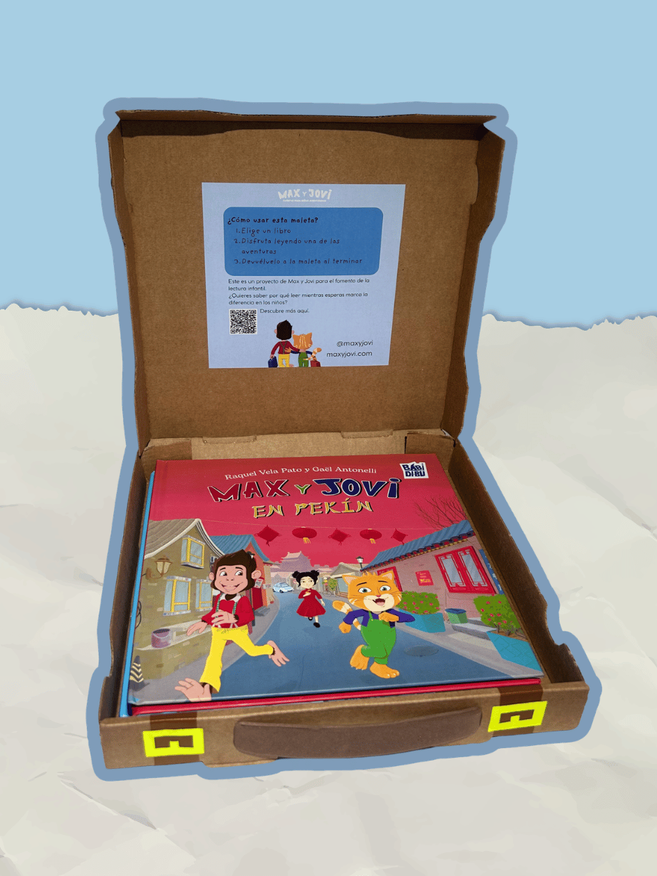 Max y Jovi caminando con maletas